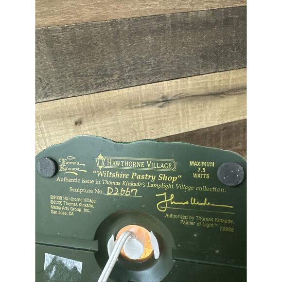 Hawthorne Village Thomas Kinkade Lamplight Village Wiltshire Pastry Shop No Box - Picture 5 of 5